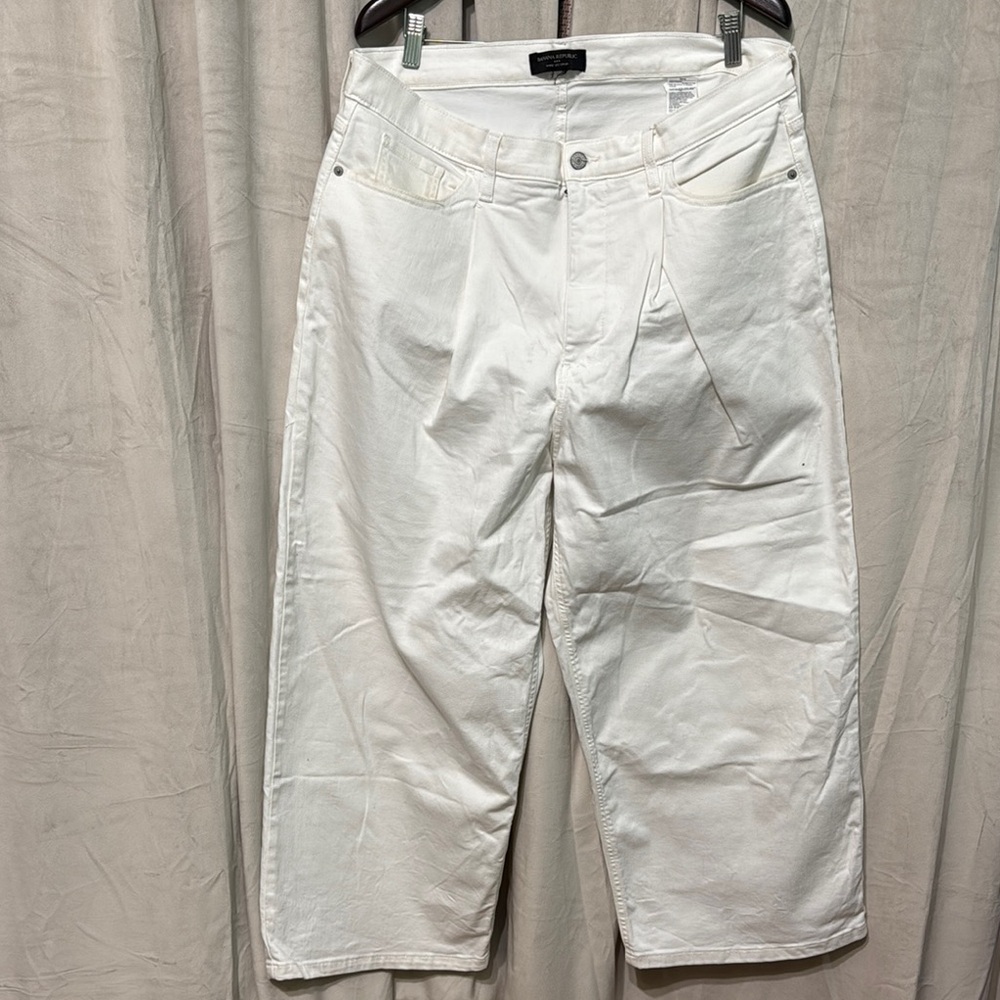 Banana Republic White Straight-Leg Cropped Jeans
